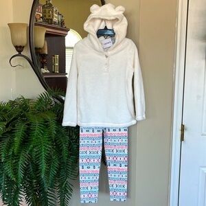 Brand New Carter’s 2-Piece Set Cream Fleece Bear Hoodie & Printed Aztec Leggings